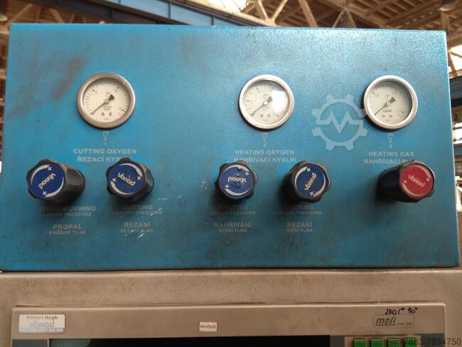 7934750-7.1674647041__